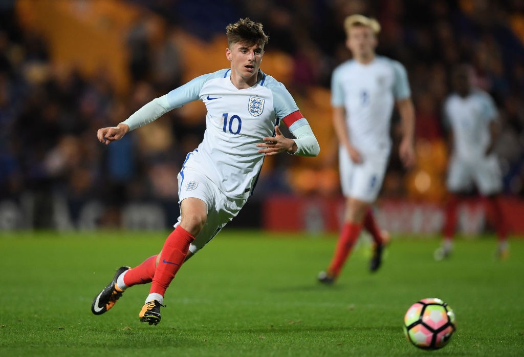 Chelsea masterstroke as Mason Mount completes temporary exit