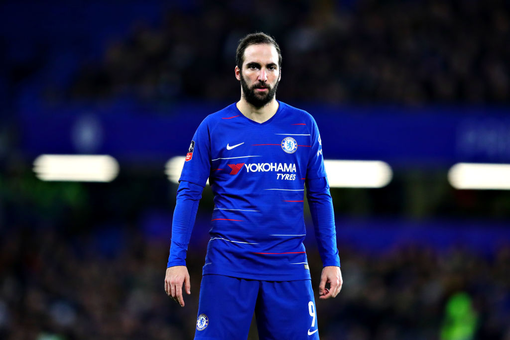 Chelsea fans critical of Gonzalo Higuain after losing to Manchester United
