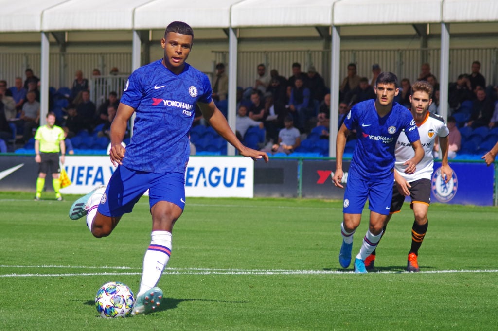 Report: Chelsea teenager Faustino Anjorin could renew contract