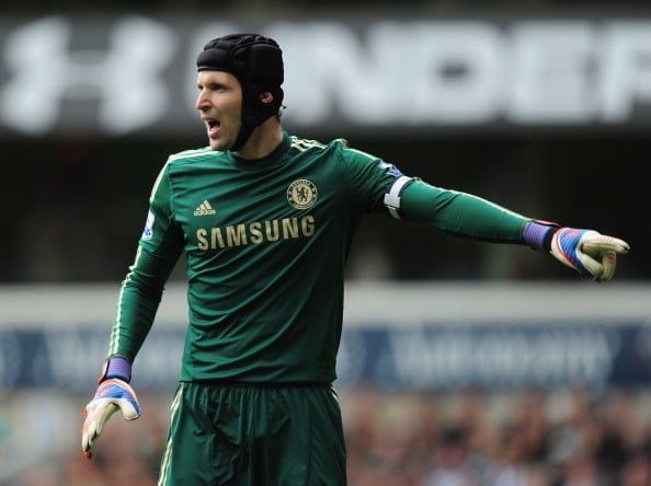 'Second-choice GK': Some Chelsea fans react to inclusion of Petr Cech in Chelsea PL squad