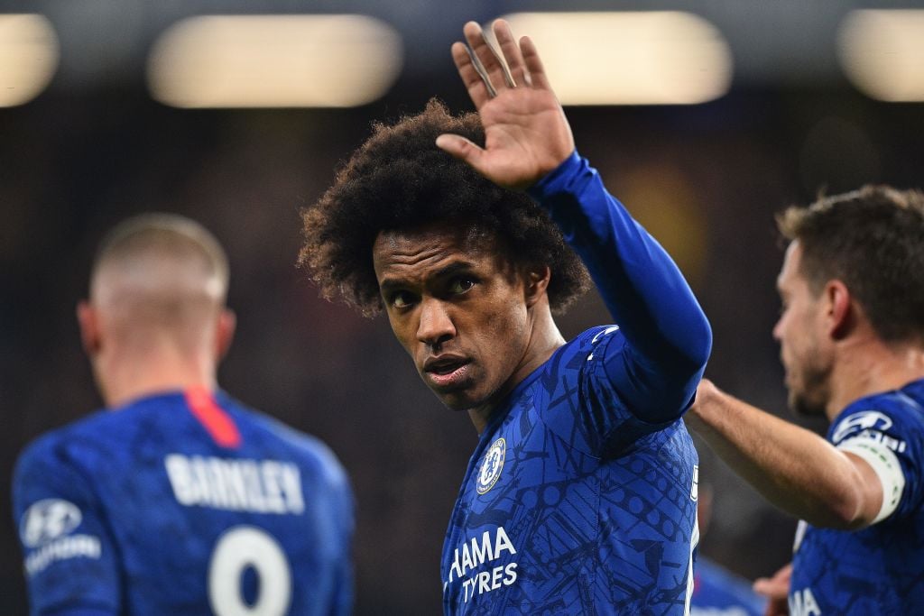 Agent says Willian has five offers and will make decision after cup final