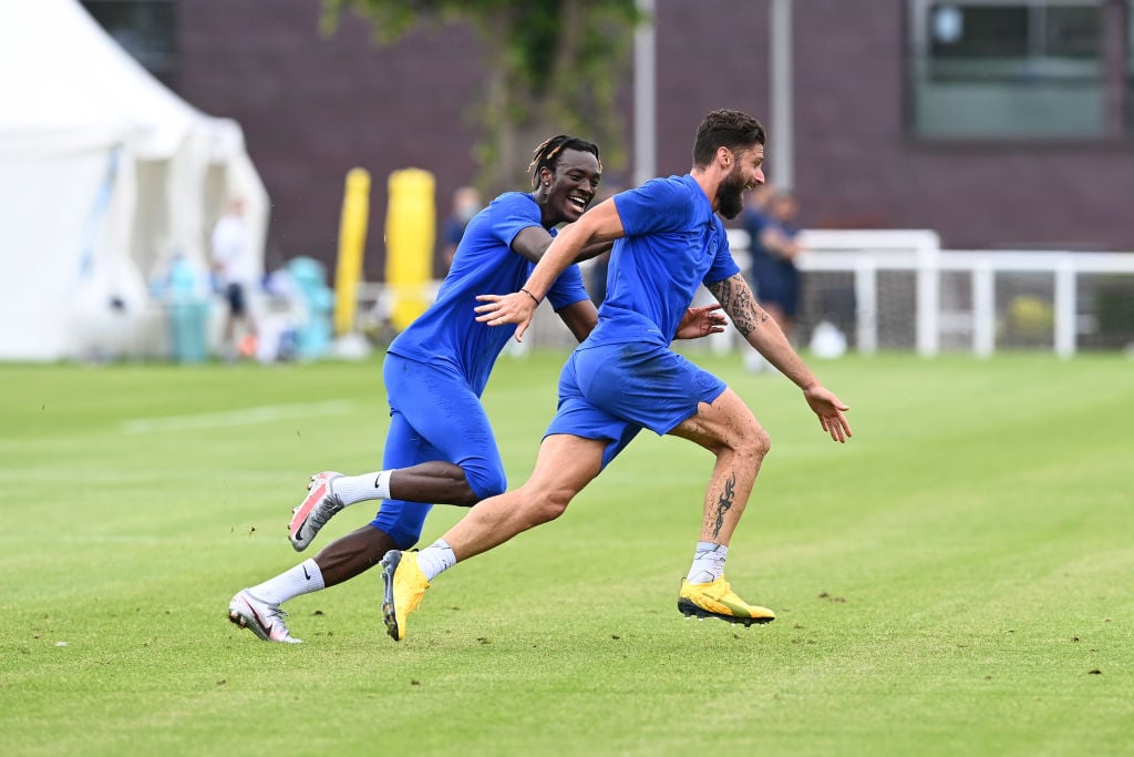 Chelsea should use both Olivier Giroud and Tammy Abraham in Champions League