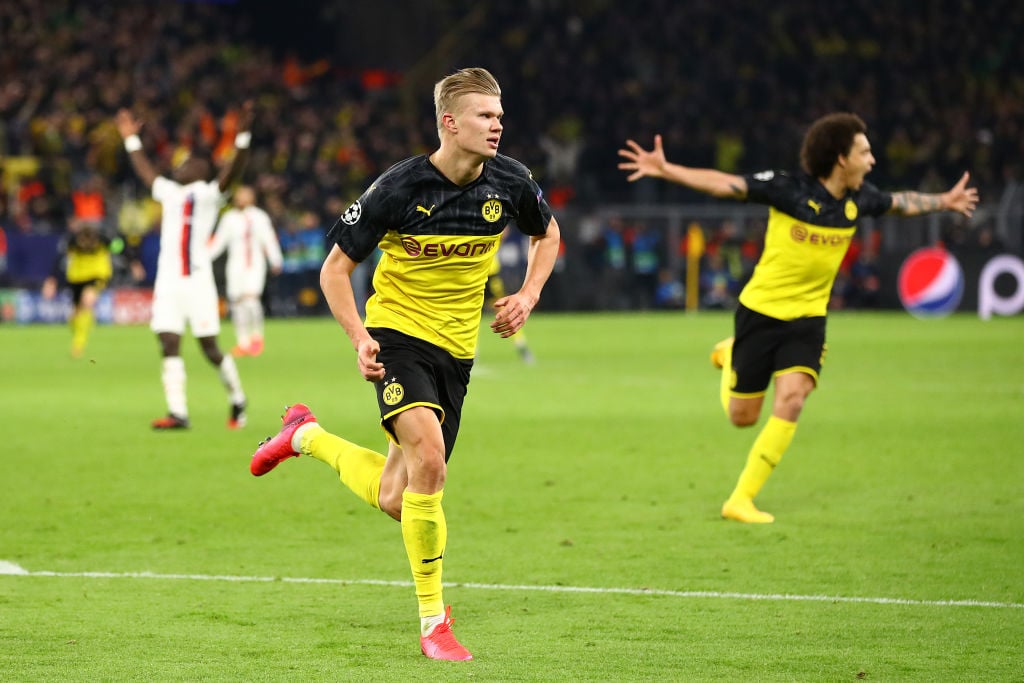 Borussia Dortmund v Paris Saint-Germain - UEFA Champions League Round of 16: First Leg