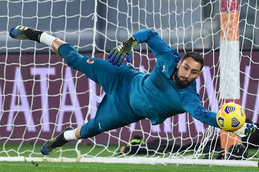 Report: Chelsea eye Gianluigi Donnarumma on free transfer amid doubt over new Milan contract