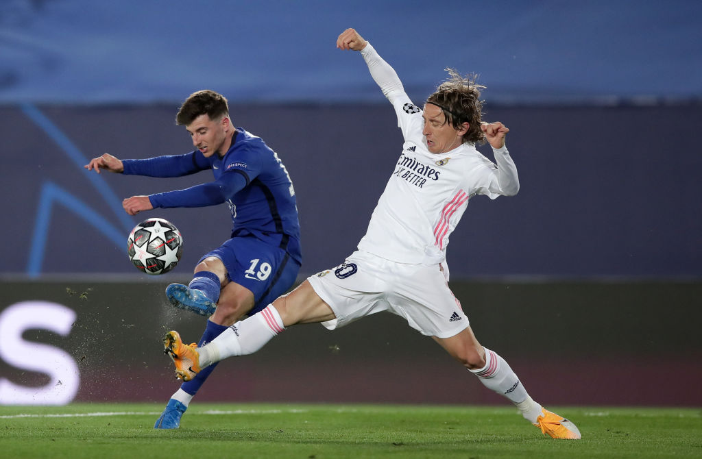 Real Madrid v Chelsea - UEFA Champions League Semi Final: Leg One