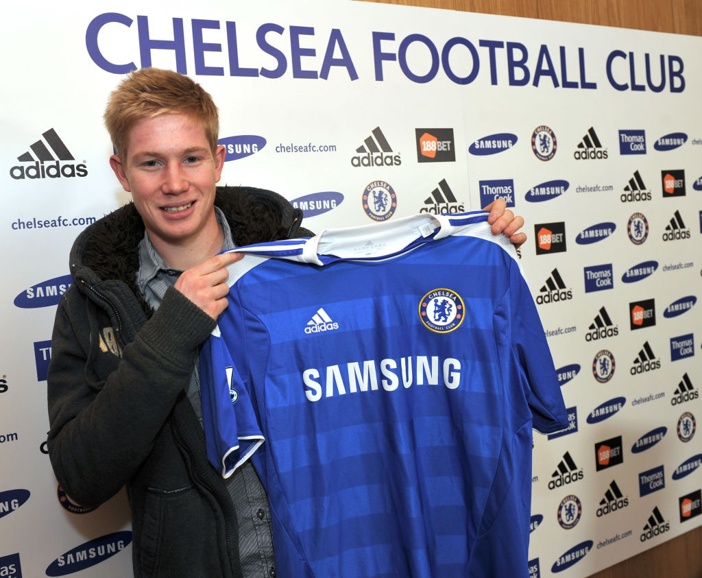 Kevin De Bruyne signs for Chelsea FC