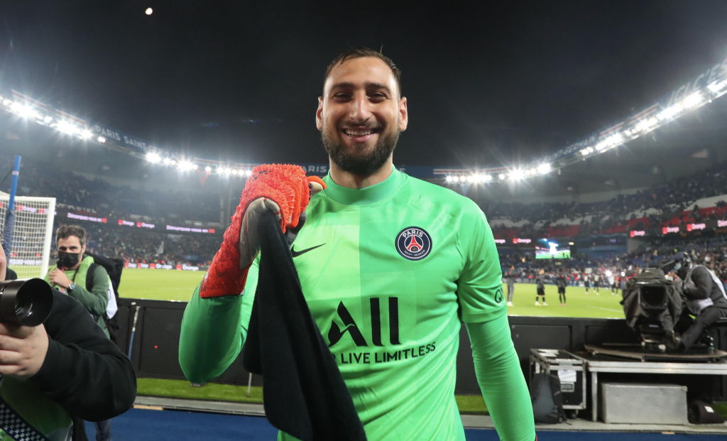 Paris Saint Germain v Angers SCO - Ligue 1 Uber Eats