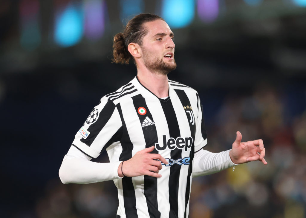 Villarreal CF v Juventus: Round Of Sixteen Leg One - UEFA Champions League