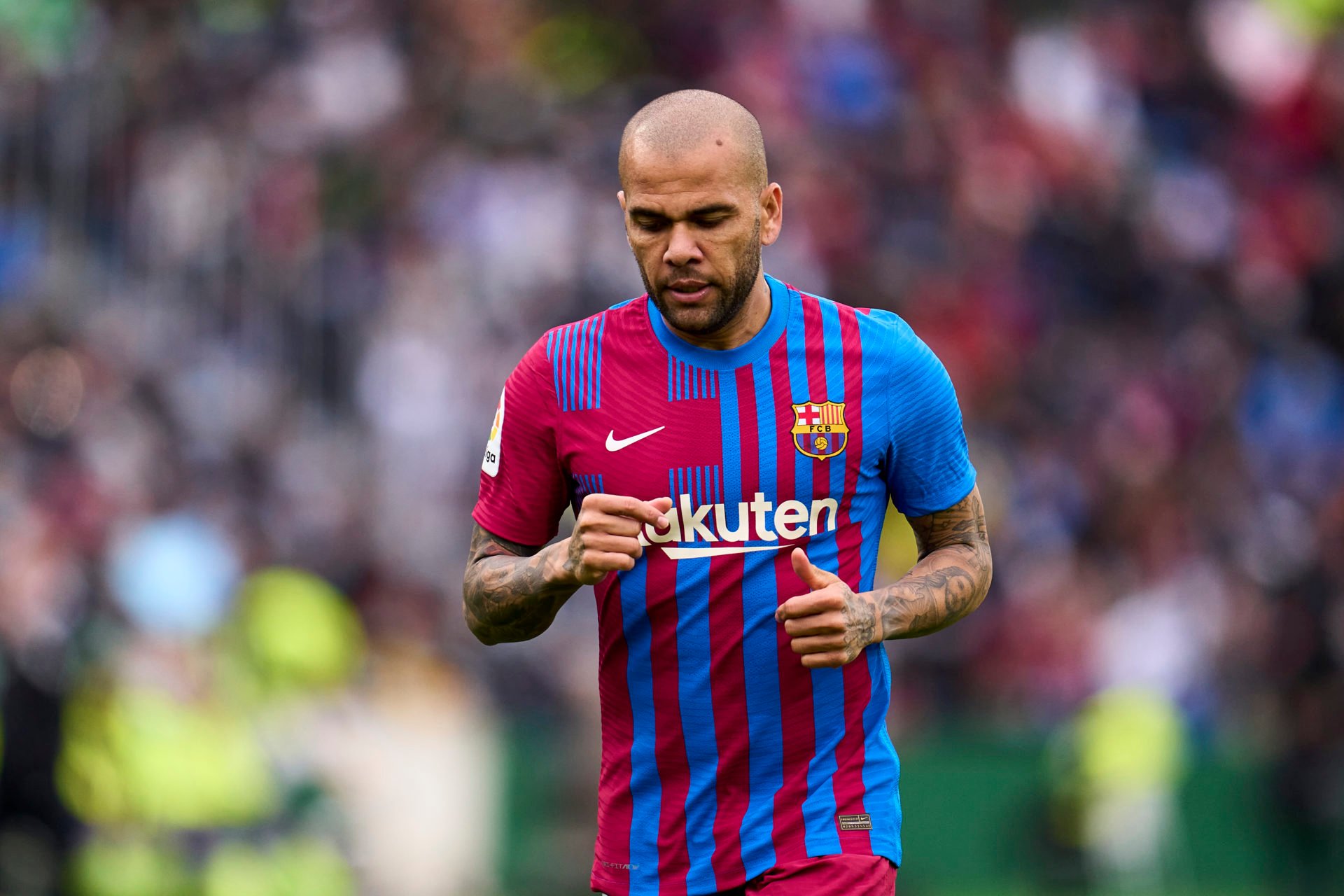 Alves shares what Chelsea boss Tuchel told him about playing full-back