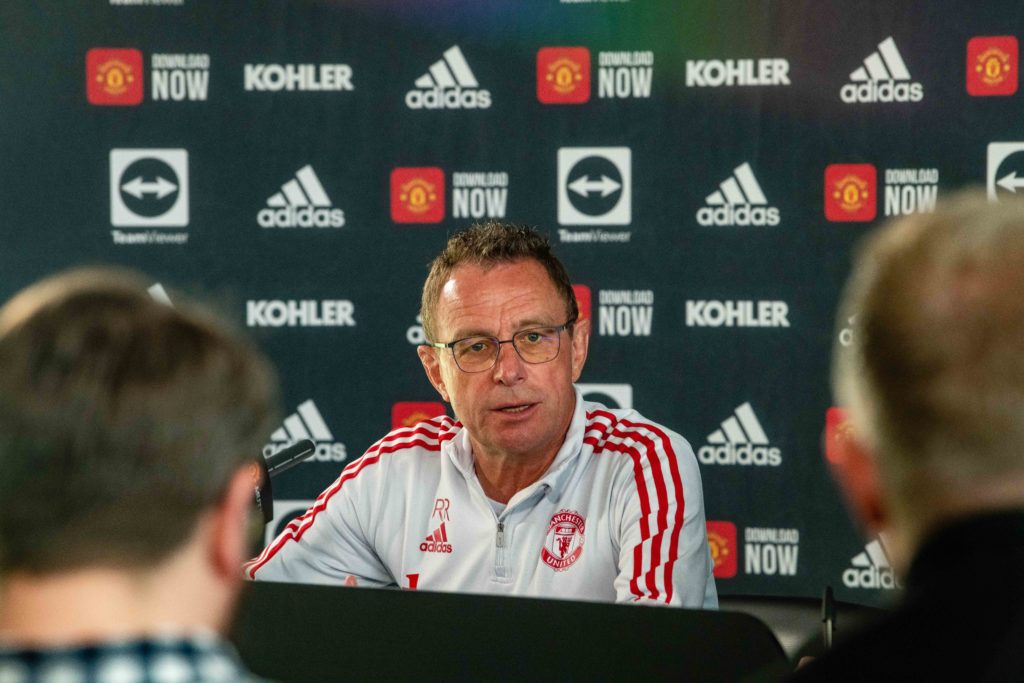 Manchester United Press Conference and Training Session