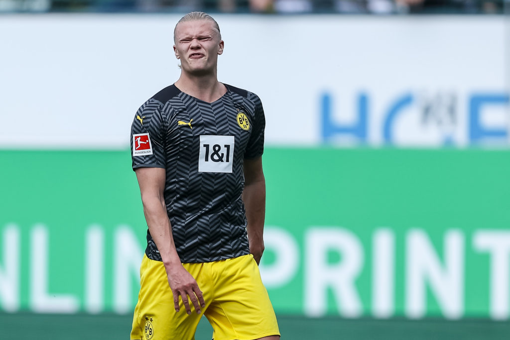 SpVgg Greuther Fürth v Borussia Dortmund - Bundesliga