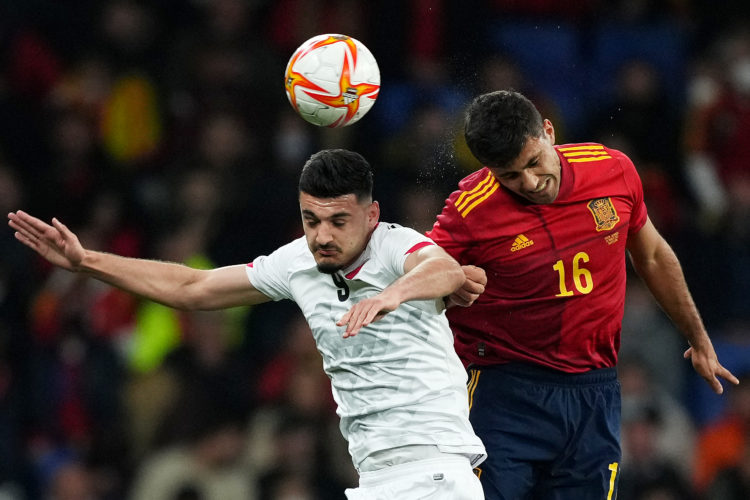 Report: West Ham's players seriously impressed by 'outstanding' Chelsea youngster, Moyes could launch bid