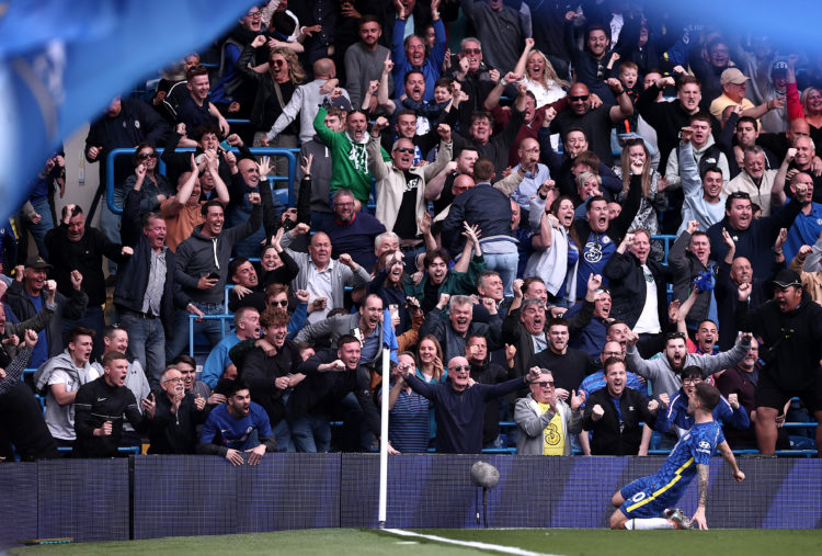Report: 75-year-old businessman now tells his group to be on standby in case of potential Chelsea takeover