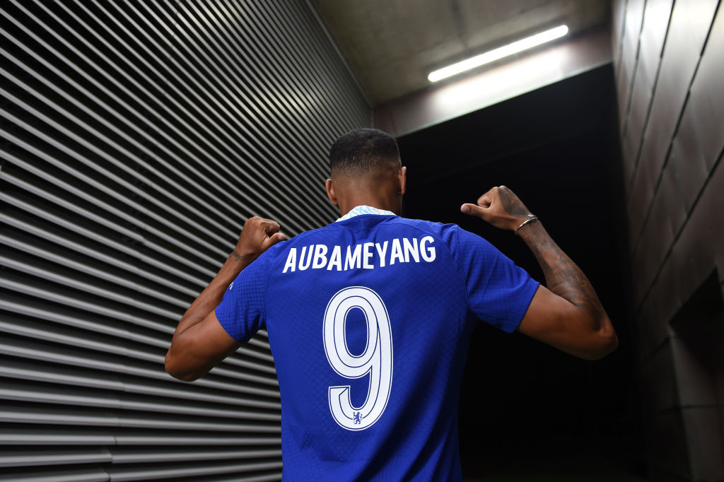 Chelsea Unveil New Signing Pierre-Emerick Aubameyang