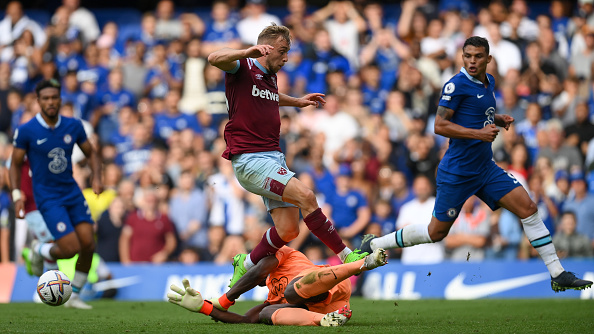 Chelsea FC v West Ham United - Premier League