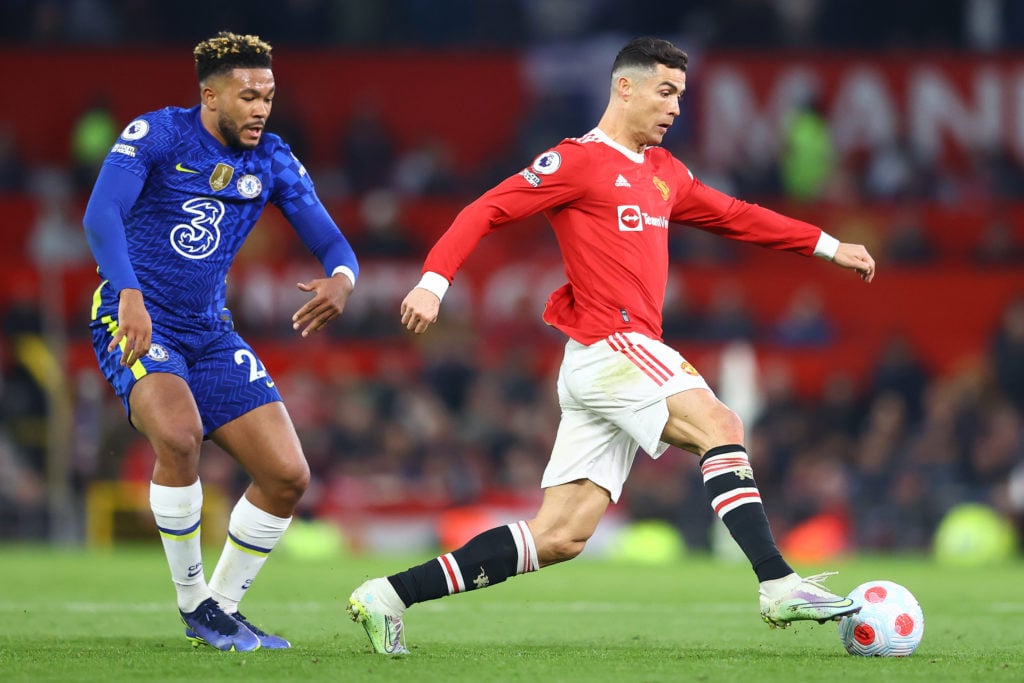 Manchester United v Chelsea - Premier League