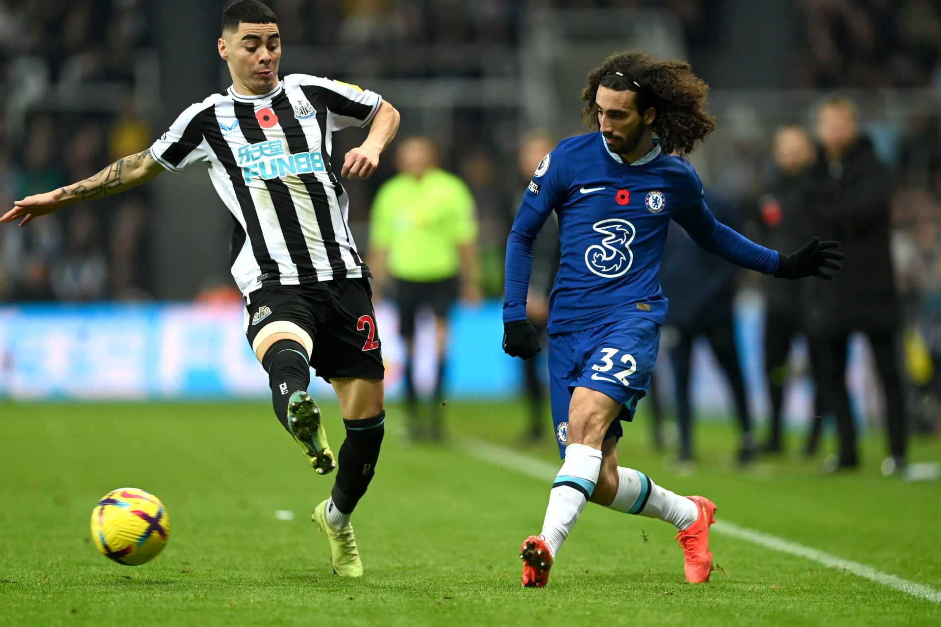 Newcastle United v Chelsea FC - Preмier Leagυe