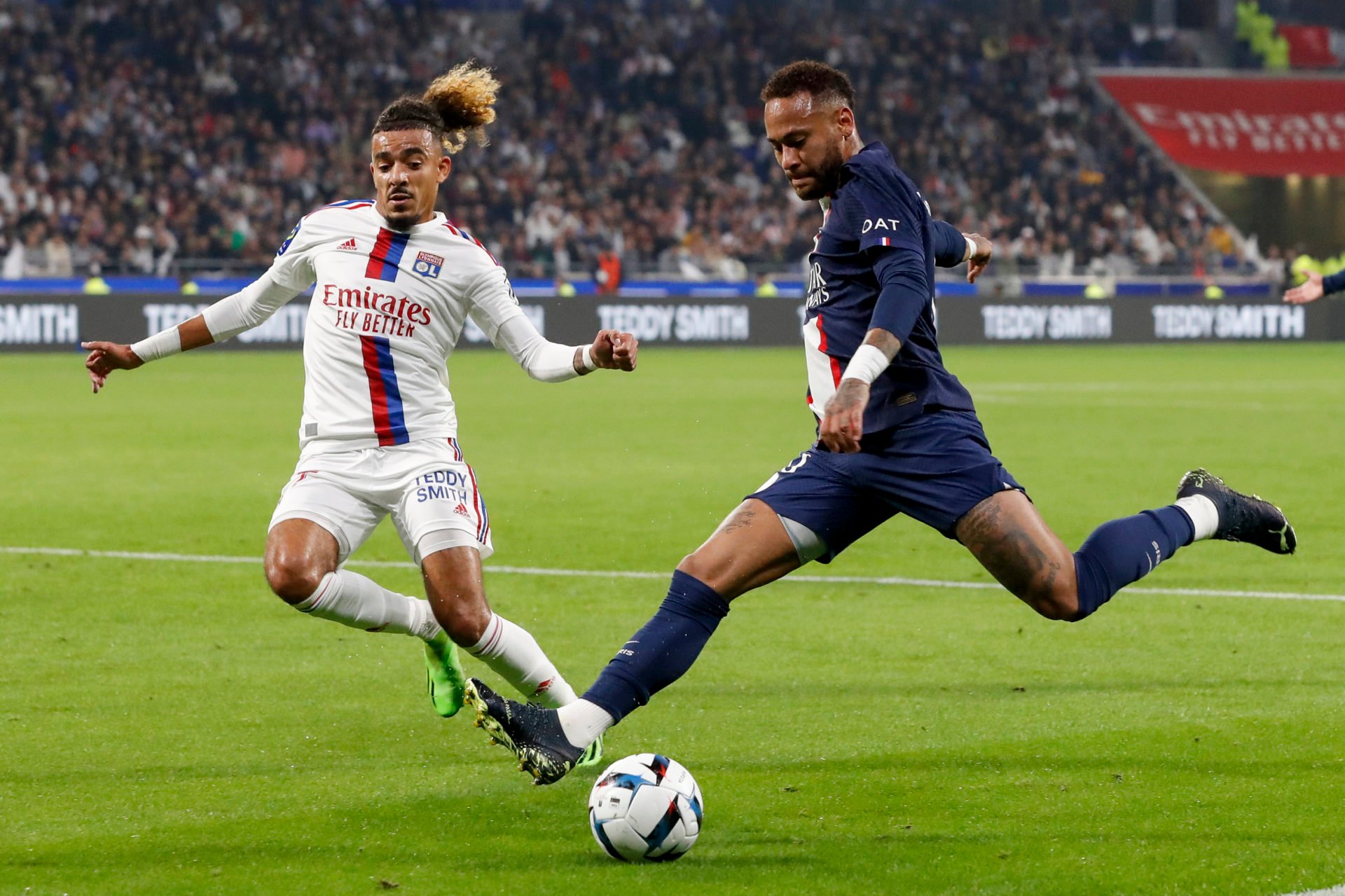 Olympique Lyonnais v Paris Saint-Germain - Ligue 1 Uber Eats