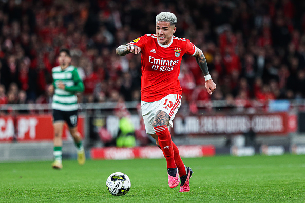 Enzo Fernandez of SL Benfica in action during the Liga...
