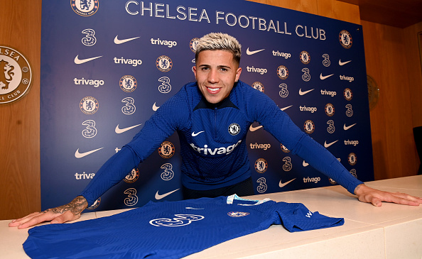Chelsea Unveil New Signing Enzo Fernandez