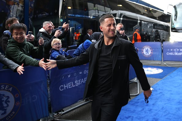 Report: What Eden Hazard was spotted doing to Chelsea fans last night while sat on Real Madrid's bench