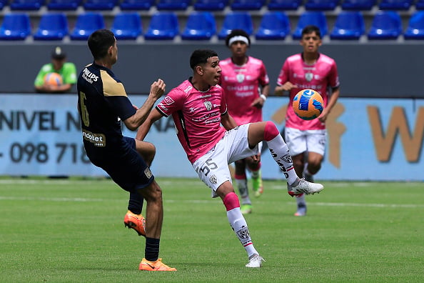 Photo Franklin Jacome/by Agencia Press South/Getty Images