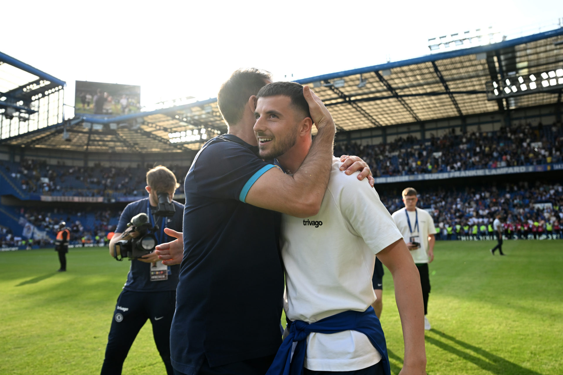 Mason Mount sends message on social media after possible last Stamford  Bridge appearance - Football