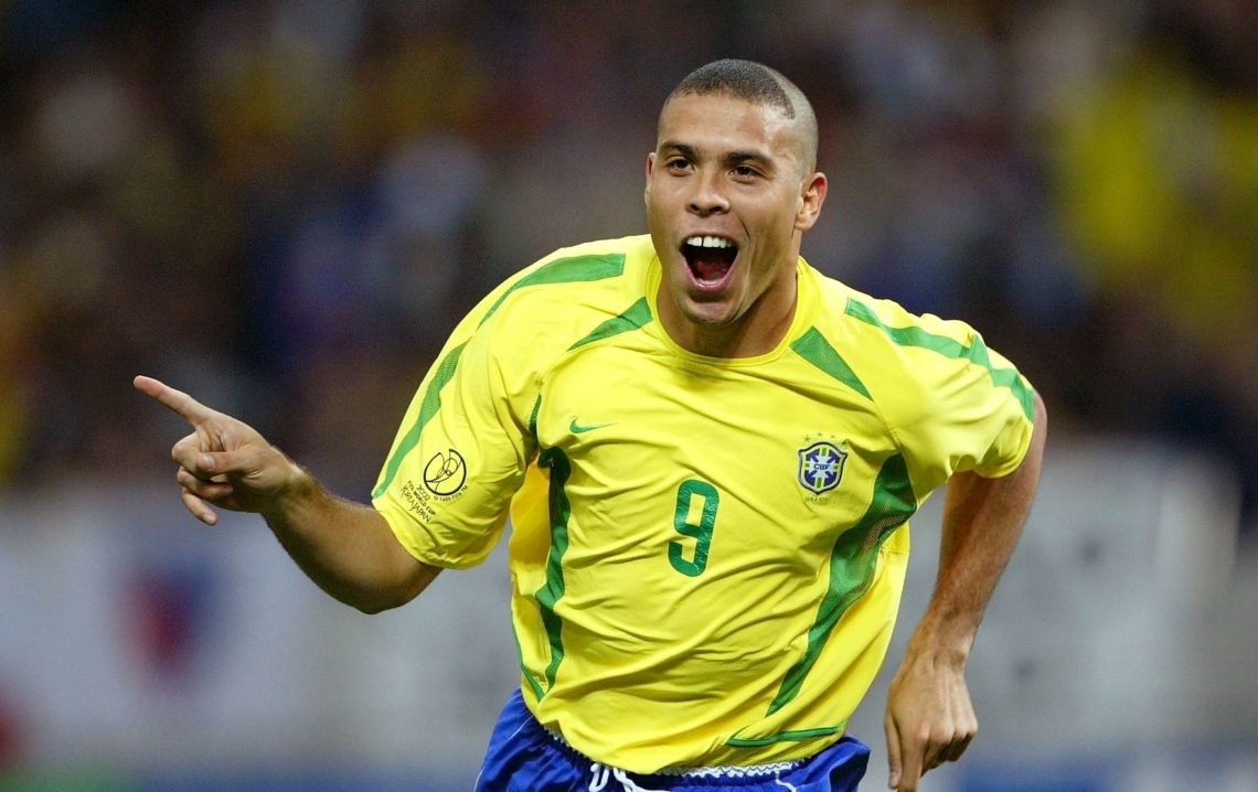 Vitor Roque: Why Barcelona have spent €35m on Brazil's 'new Ronaldo