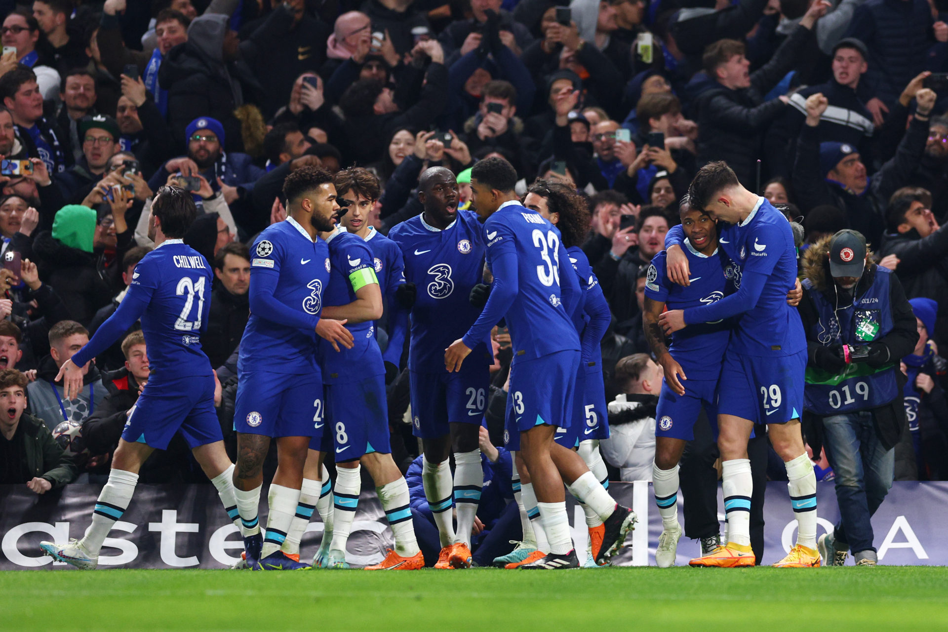 chelsea-now-ready-to-do-whatever-it-takes-to-get-rid-of-world-class