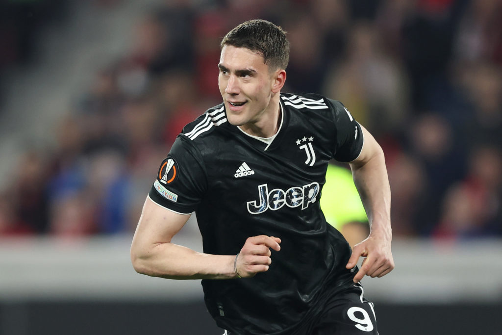 Sport-Club Freiburg v Juventus: Round of 16 Leg Two - UEFA Europa League