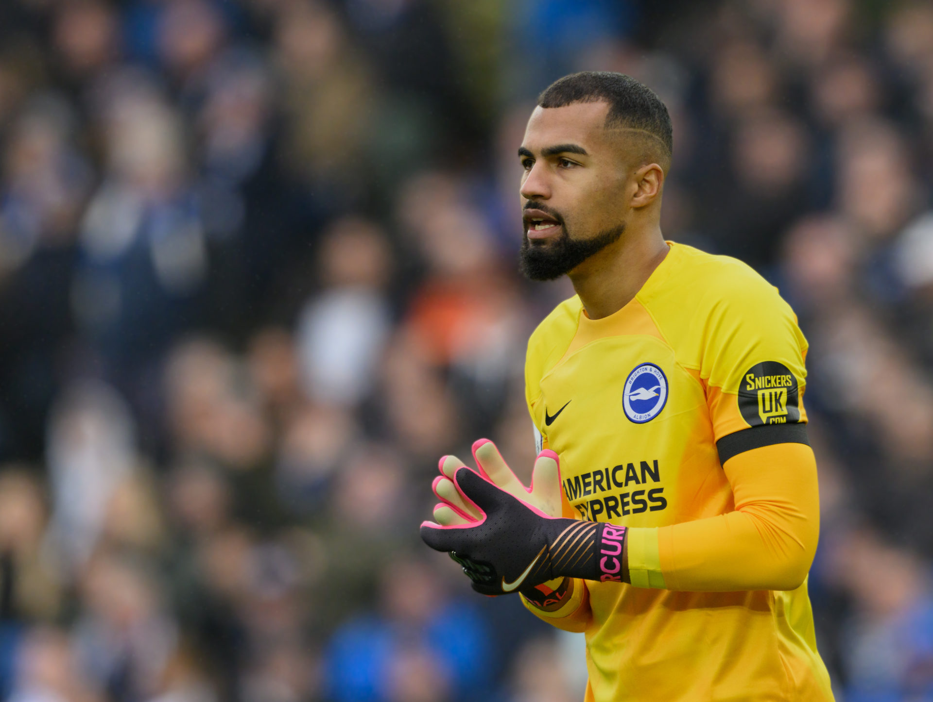 Brighton goalkeeper Robert Sanchez completes £25million Chelsea move