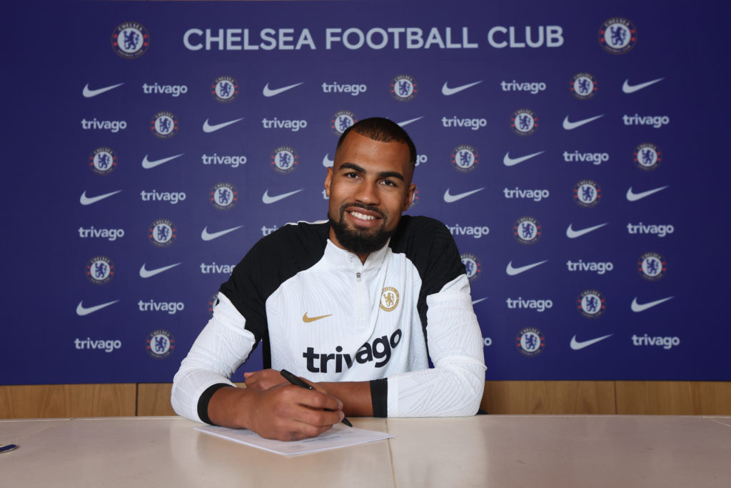 Robert Sanchez Signs For Chelsea FC