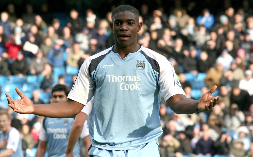 Soccer - FA Barclays Premiership - Manchester City v Fulham - The City of Manchester Stadium