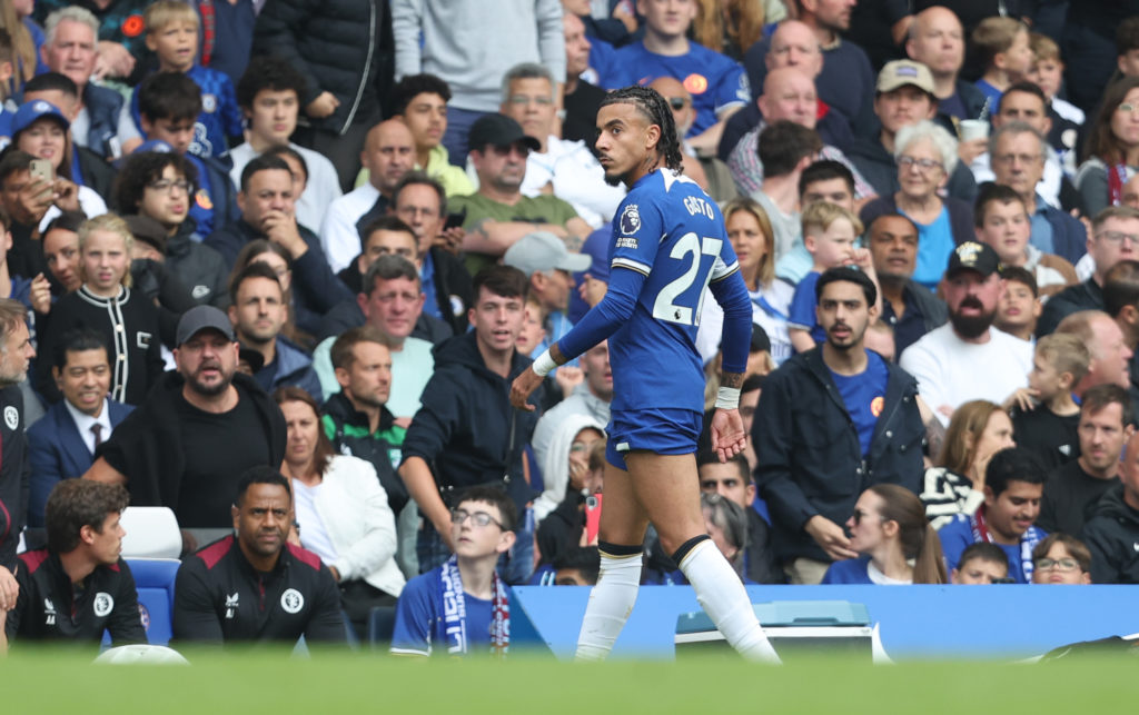 Chelsea FC v Aston Villa - Premier League