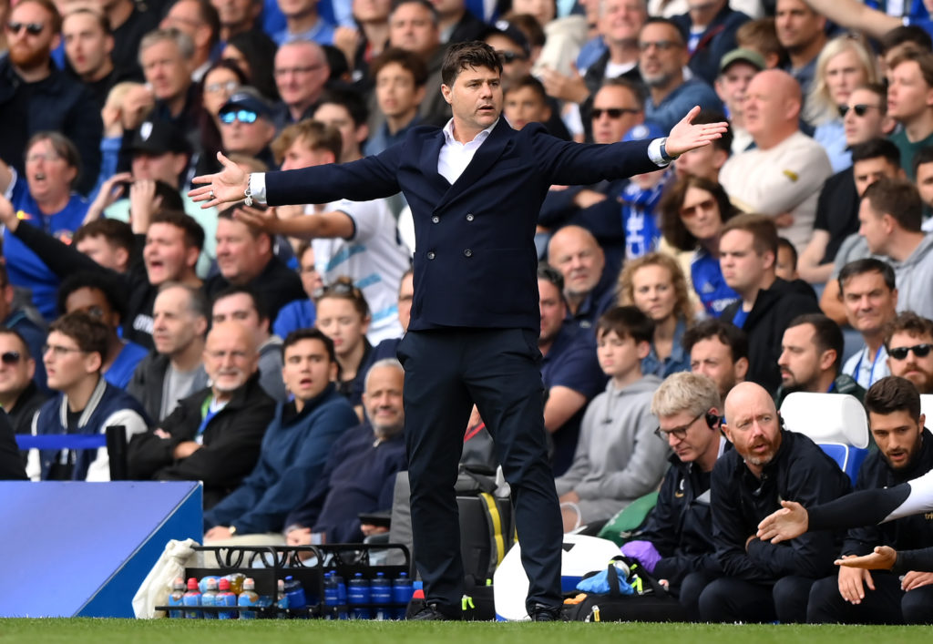 Chelsea FC v Aston Villa - Premier League