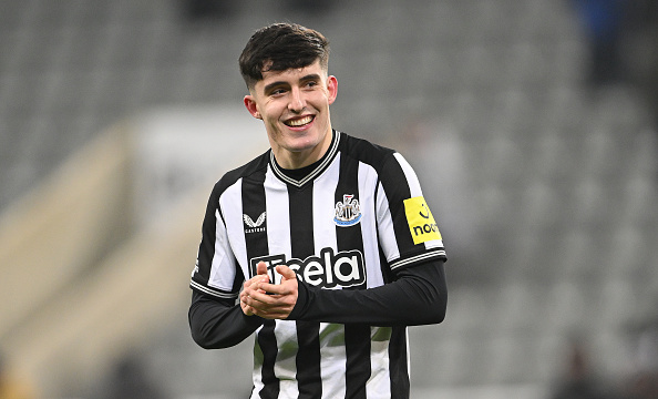 Newcastle United v Manchester United - Premier League