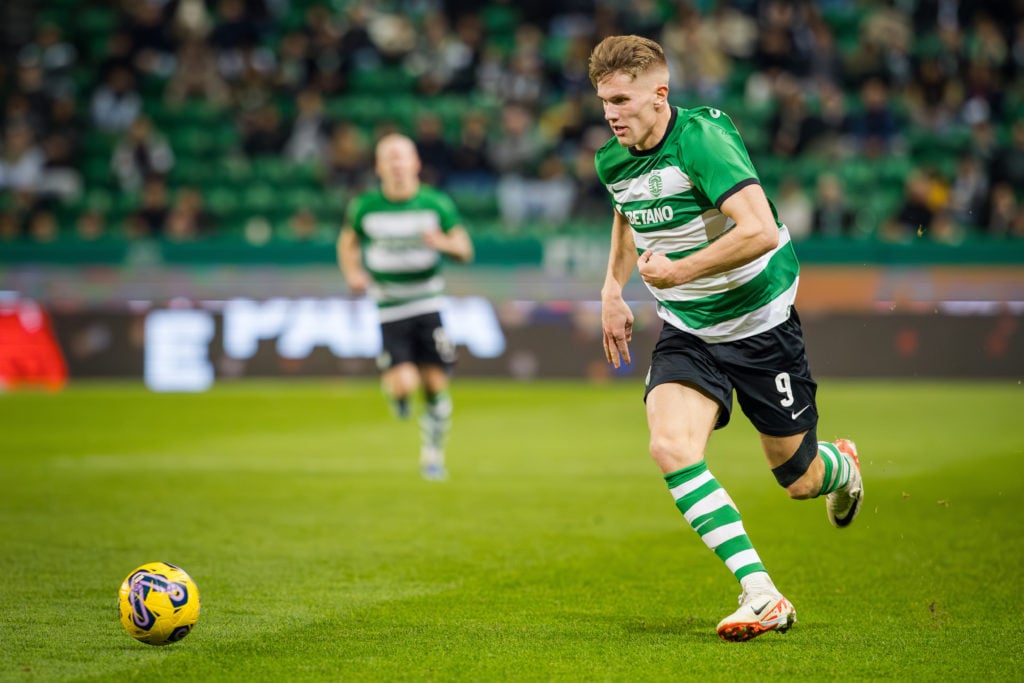 Viktor Gyokeres of Sporting CP in action during the Liga