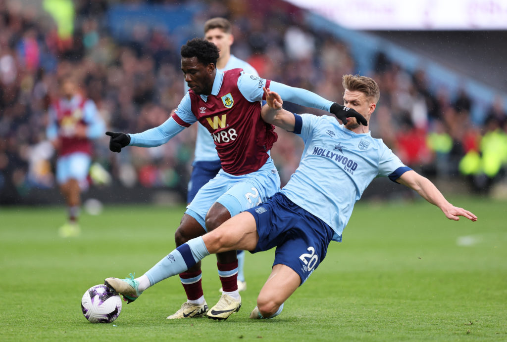 Burnley FC v Brentford FC - Premier League