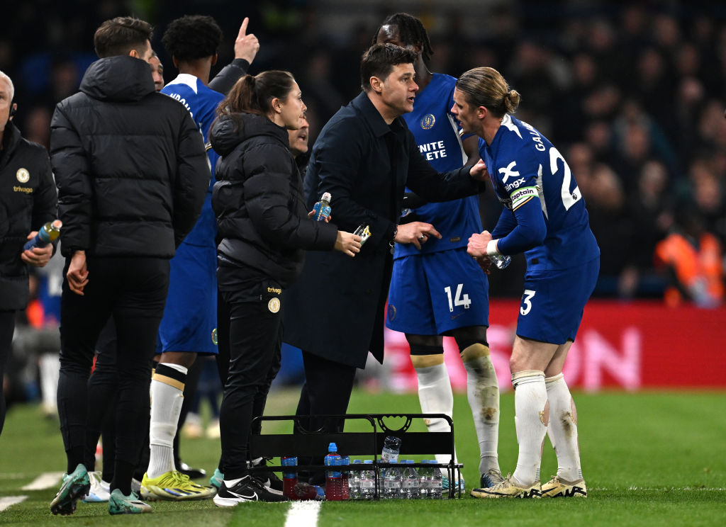 Mauricio Pochettino, Manager of Chelsea, speaks with Conor Gallagher of Chelsea during the Premier League match between Chelsea FC and Tottenham Ho...