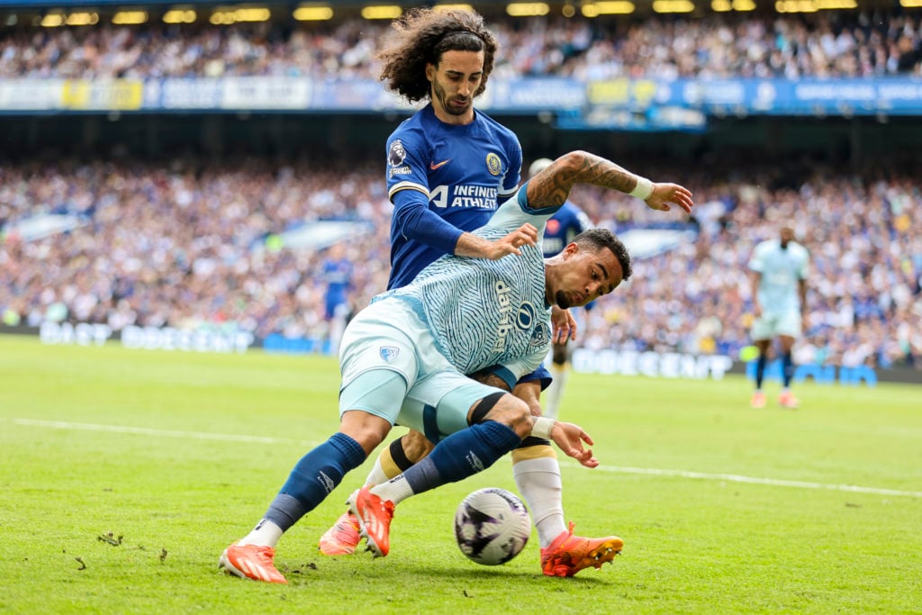 Justin Kluivert of Bournemouth and Marc Cucurella of Chelsea during the Premier League match between Chelsea FC and AFC Bournemouth at Stamford Bri...
