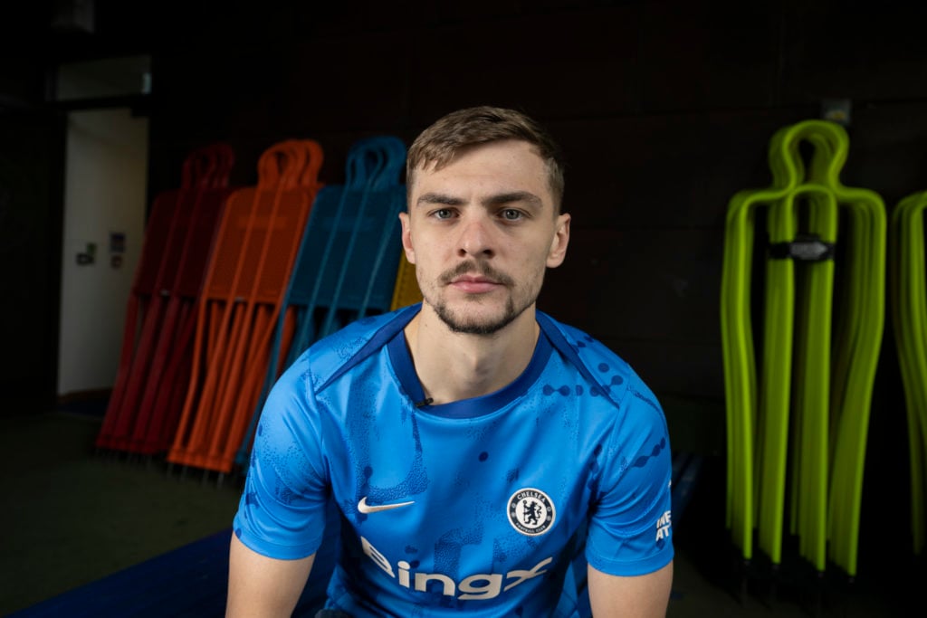 Chelsea Unveil New Signing Kiernan Dewsbury-Hall