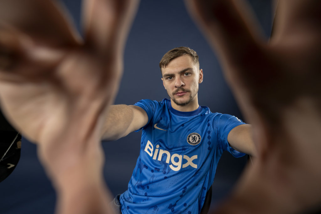Chelsea Unveil New Signing Kiernan Dewsbury-Hall