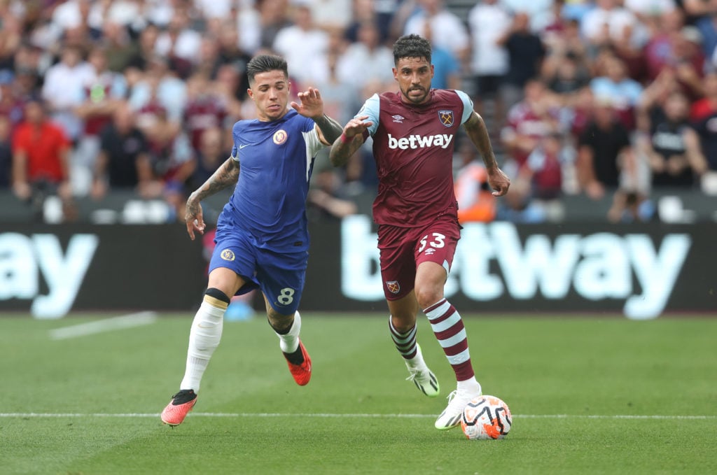 Ray Parlour predicts the result for West Ham against Chelsea in the Premier League