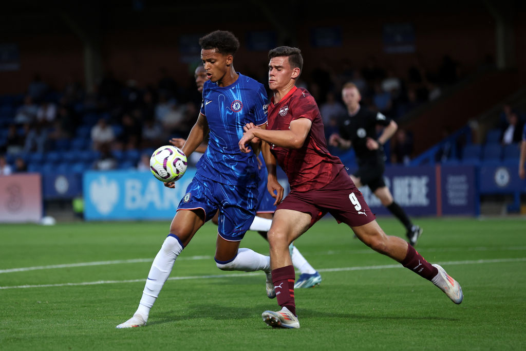 Omari Kellyman of Chelsea battles with Robert Ramsak of Leipzig during the Premier League International Cup match between Chelsea U21 and RB Leipzi...