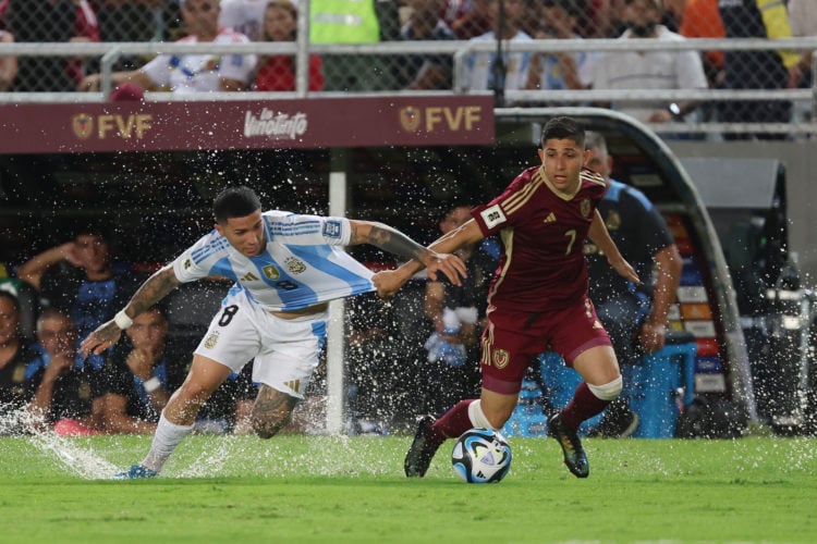 Photo by Edilzon Gamez/Getty Images