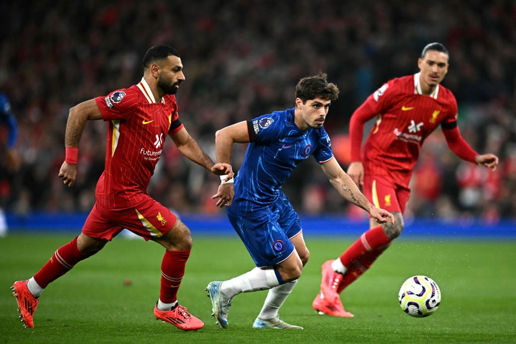 Pedro Neto in action for Chelsea against Liverpool.