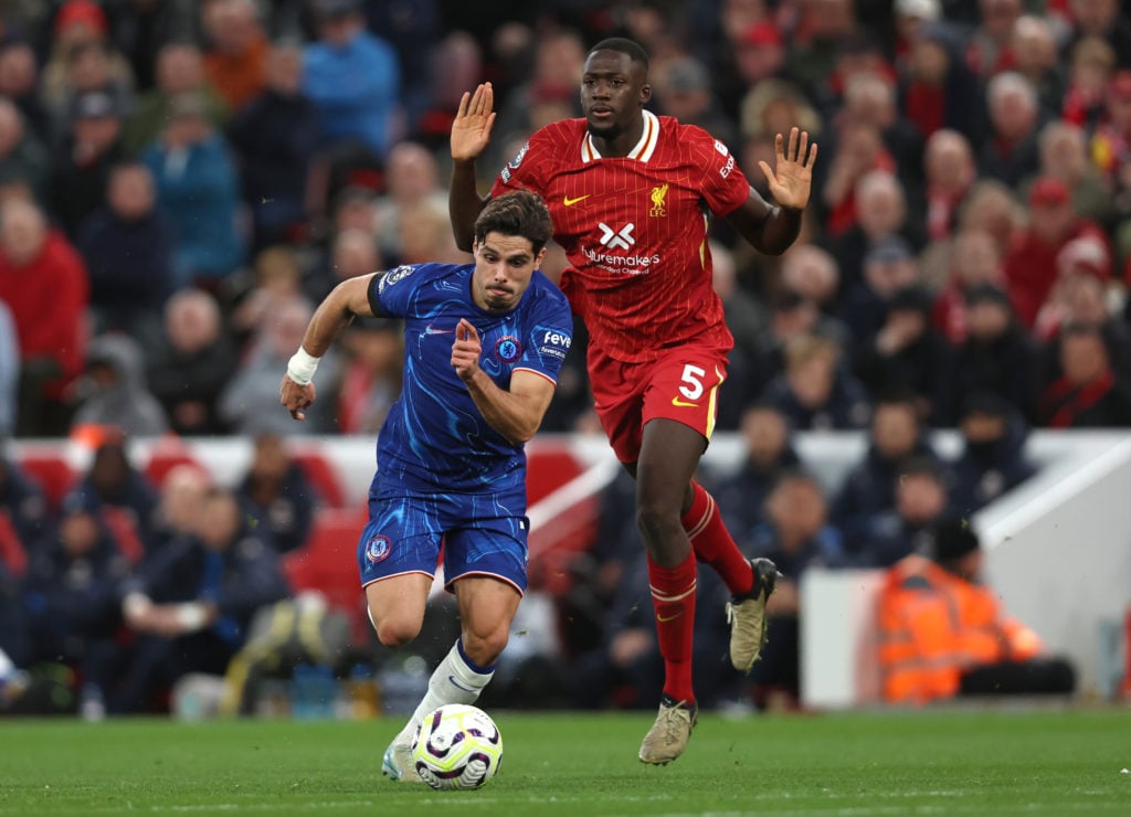 Pedro Neto in action for Chelsea against Liverpool.