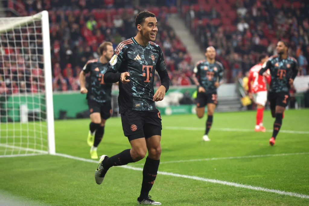 1. FSV Mainz 05 v FC Bayern München - DFB Cup: Round Two