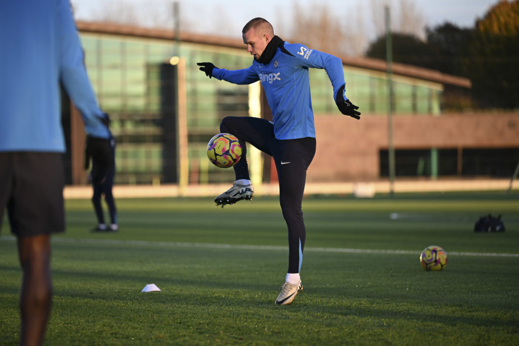 Mykhailo Mudryk of Chelsea during a training session at Chelsea Training Ground on November 21, 2024 in Cobham, England.