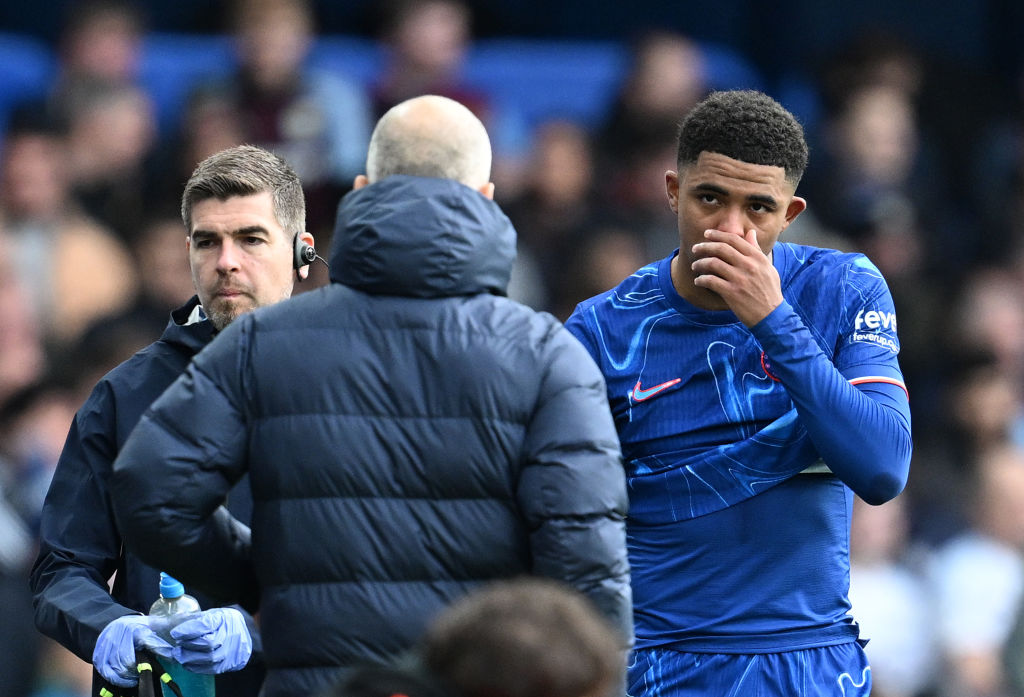 Chelsea FC v Aston Villa FC - Premier League